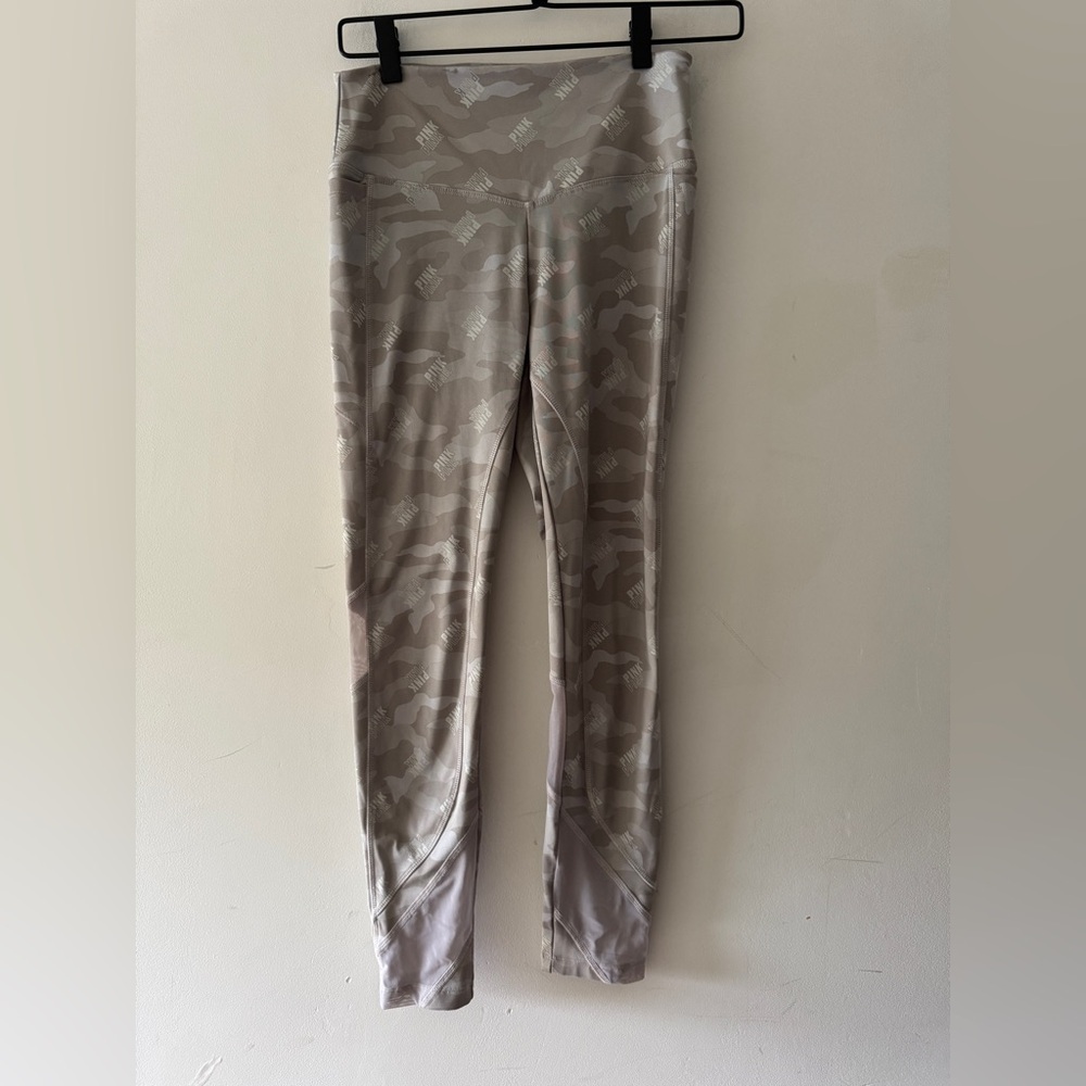 Victoria's Secret PINK Active Gray Camo Print Logo Leggings